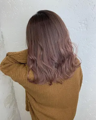 ミディアム 🌈ハイライトカラー 🌈naokoのヘアスタイル