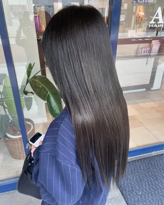 ロング ハイトーン/ ケアカラー宮内萌のその他イメージ