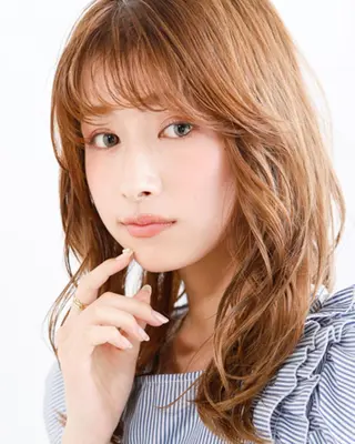 ロング カラー TAYA千葉そごう店所属・【千葉駅南口歩1分】 MAKAのヘアスタイル