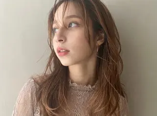 カラー LOuNICA/銀座 RYUNOSUKEのヘアスタイル