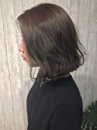 ミディアム カラー パーマ Unique ユニークのヘアスタイル