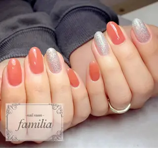 ネイル -nailroom- familiaのネイルデザイン