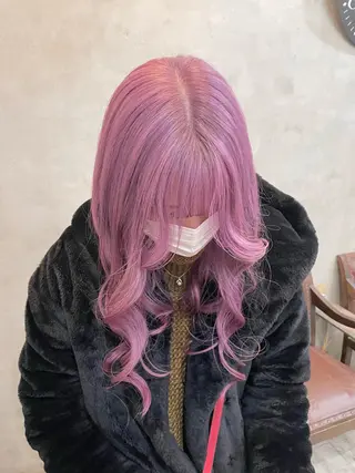 ロング カラー ヘアアレンジ 【ピンク/韓国ヘア/ ヘアセット】亜海のヘアスタイル