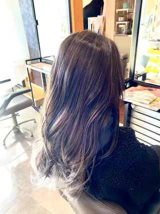 セミロング marron 加瀬のヘアスタイル