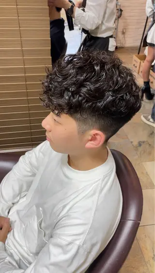 ショート メンズ 🌞メンズパーマ ONOE💈のヘアスタイル