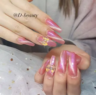 ネイル D-BEAUTY Nailsalonのネイルデザイン