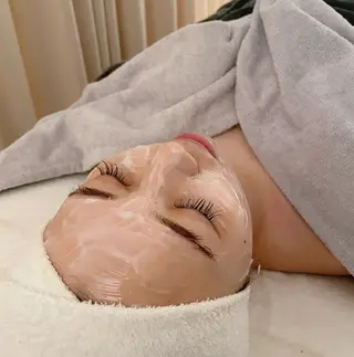 小顔/リンパ/マッサージL.sana所属・小顔/フェイシャル L.sanaのエステ・リラクイメージ