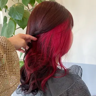 ミディアム ノエ/ インナーカラー/高岳のヘアスタイル