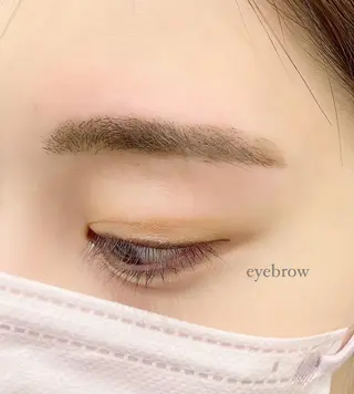 マツエク・マツパ Cheri所属・きし かりんの眉毛・アイブロウイメージ