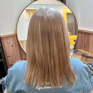 セミロング カラー HAIR BASE ZAWAWA所属・レイヤー/ブリーチ｜ 特殊パーマ/赤澤のヘアスタイル