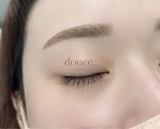 マツエク・マツパ アイブロウ mes yeux eye salon.の眉毛・アイブロウイメージ