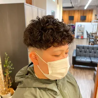 ショート パーマ メンズ 【メンズ特化】 ツツイリュウノスケのヘアスタイル