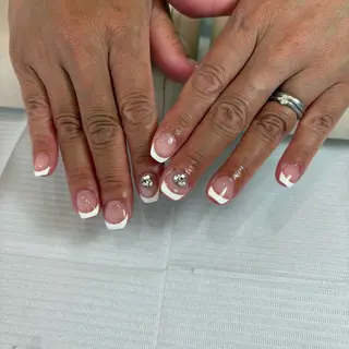 ネイル アッカスタイル所属・アッカスタイル 天野のネイルデザイン