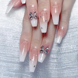 ネイル queens nailsalonのネイルデザイン