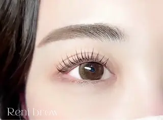 マツエク・マツパ Reni brow 博多駅前のマツエク・マツパデザイン