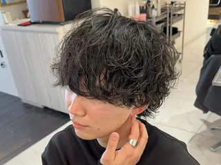 ショート パーマ メンズ 山本 玲桜のヘアスタイル
