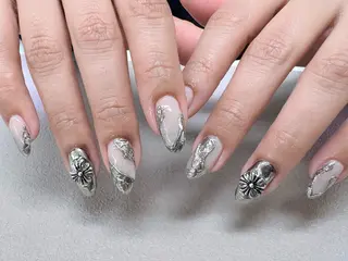 ネイル NEW WORLD所属・Ayu 🪐NEWWORLDのネイルデザイン