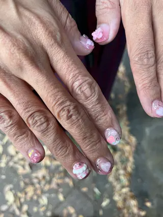 ネイル nishi ✴︎✴︎✴︎のネイルデザイン