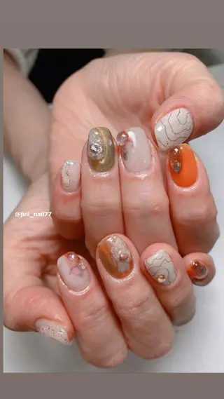 ネイル JINI NAIL所属・ジニ ネイルのネイルデザイン