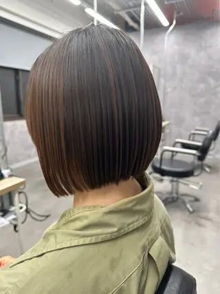 ショート カラー🌈/カット /栄/misa👻のヘアスタイル