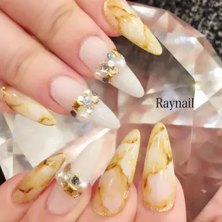 ネイル nailstudio ′ecole所属・nailstudio ′ecoleのネイルデザイン