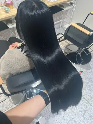 カラー 個性派／中韓ネイル SAKURAのネイルデザイン