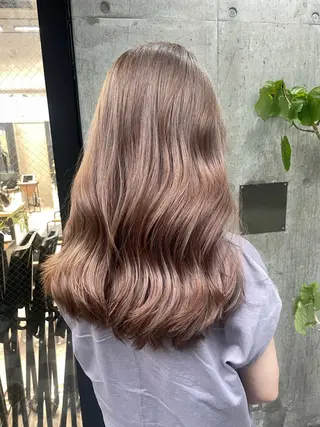 ロング 🫧ハイライトカラー 🫧 𝓜𝓘𝓤のヘアスタイル