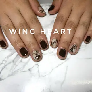 ネイル O. AKINAのネイルデザイン