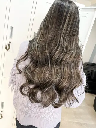 ロング Bear(ベア)所属・KYOKO 【Bear】のヘアスタイル