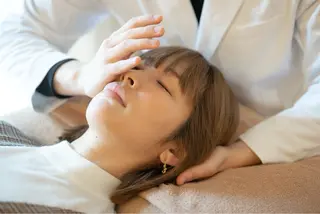 Clover所属・Clover marikoの眉毛・アイブロウイメージ