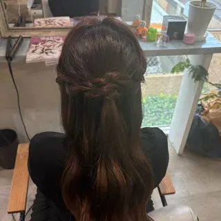 ロング ヘアアレンジ ゆ ののヘアスタイル