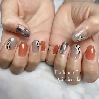 ネイル Nailroom. Cinderellaのネイルデザイン