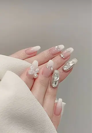ネイル NailSalon✨ Écrinエクランのネイルデザイン