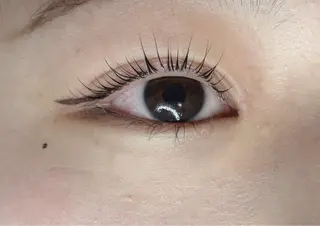 マツエク・マツパ EyeLash Salon Froh 大和店所属・Eyelash / YUZU🫧🌷のマツエク・マツパデザイン
