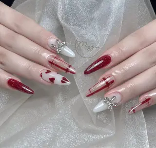 ネイル Maggie Nail🦩のネイルデザイン