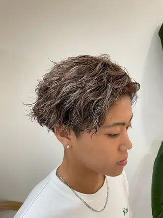 カラー パーマ メンズ PARU hair salonのヘアスタイル