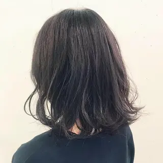 ミディアム カラー スナコザワ レナのヘアスタイル