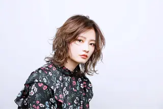 ミディアム 透明感/ツヤ髪/ さら艶/前田祥汰のヘアスタイル