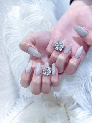 ネイル Ubuntu🎀 ネイルサロン✨のネイルデザイン