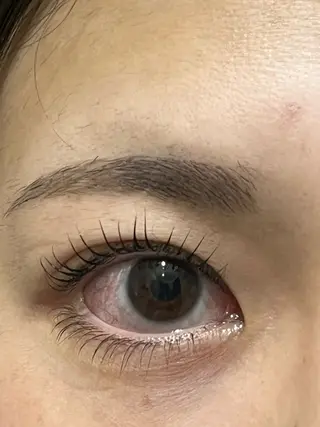 マツエク・マツパ Cure所属・三澤 朱里の眉毛・アイブロウイメージ