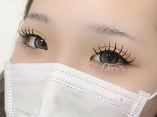 マツエク・マツパ CURUMI REBEST 京橋のマツエク・マツパデザイン