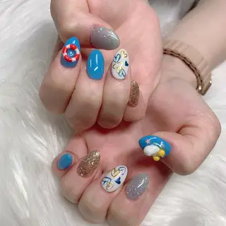 ネイル 💅ネイルハウス🏡 🎀TOMO🎀のネイルデザイン