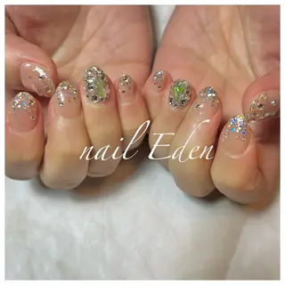 ネイル Eden　private nail saron所属・Eden ♾️のネイルデザイン