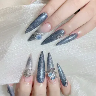 ミディアム Chiin Nailのネイルデザイン