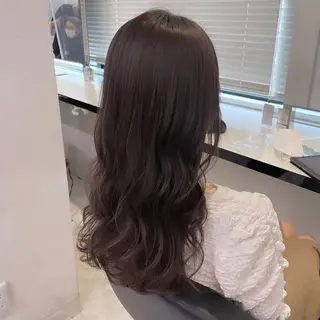 ロング カラー EMIL/上野駅近 /ブリーチ縮毛矯正のヘアスタイル