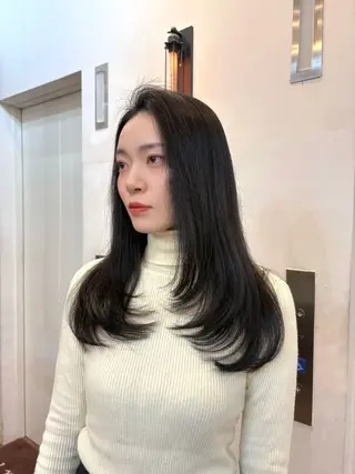 ロング Belle 並木通り店所属・rena/レイヤー /顔まわりカットのヘアスタイル