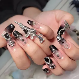 ネイル おで@ oderi_nailのネイルデザイン