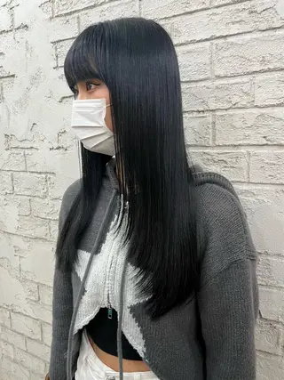 ロング カラー ヘアアレンジ 🪽髪質改善ストレー ト🤍美羽🤍のヘアスタイル