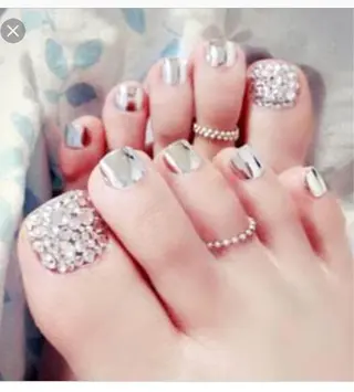 ネイル エ リのネイルデザイン