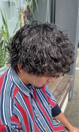 ミディアム パーマ メンズ 谷口 悠生のヘアスタイル